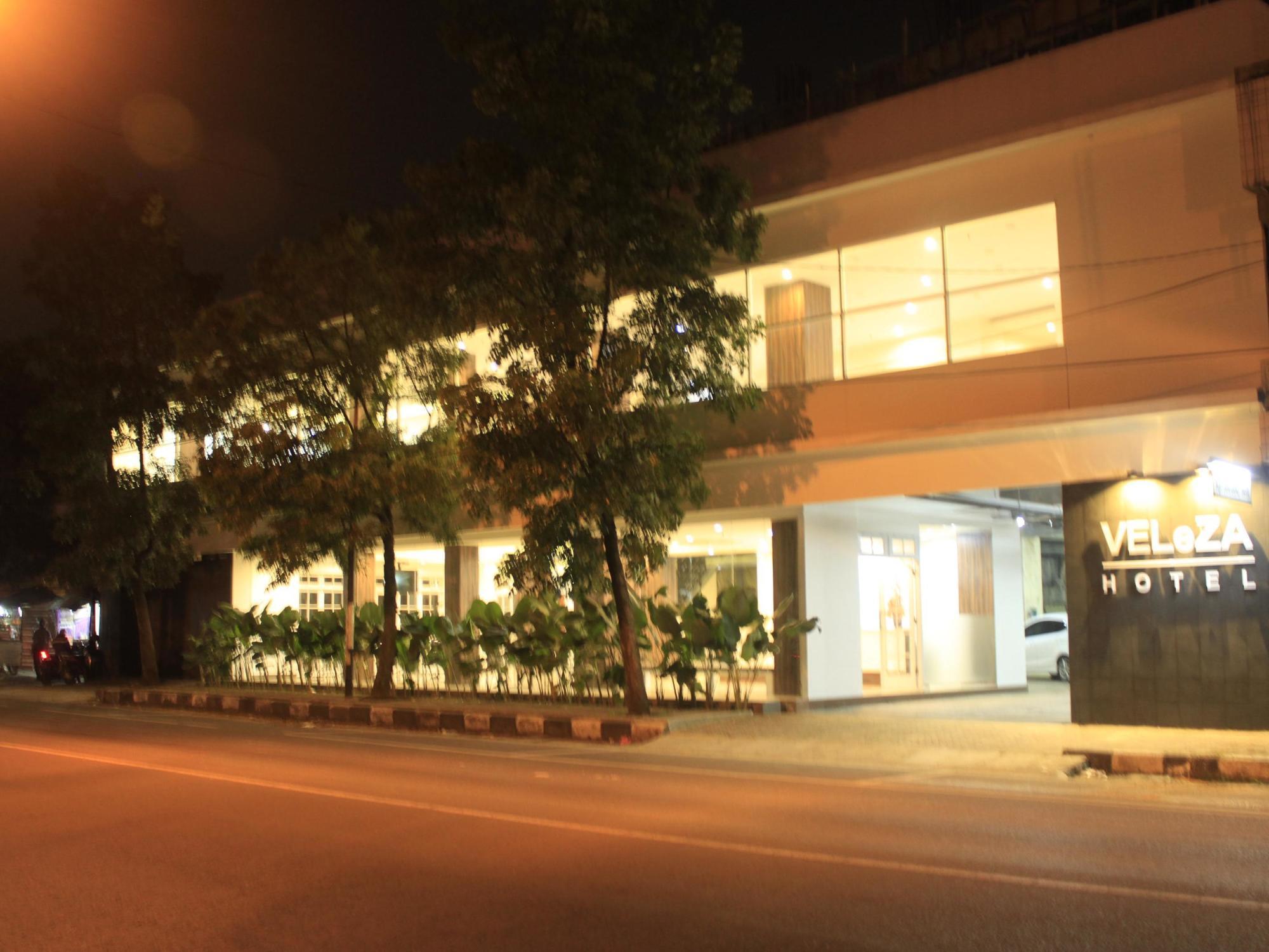 Veleza Hotel Bandung Extérieur photo
